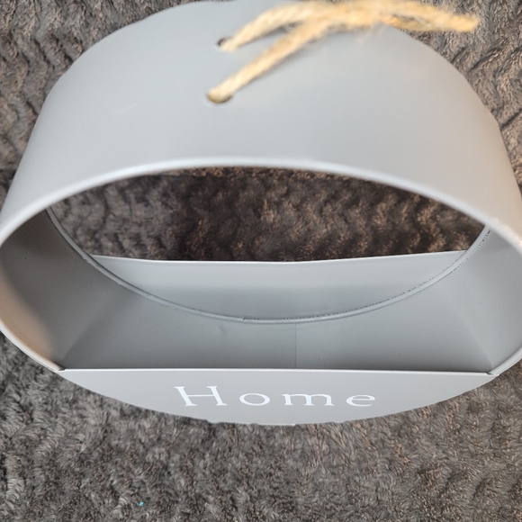 Decorative Planter - Picture 2 of 4